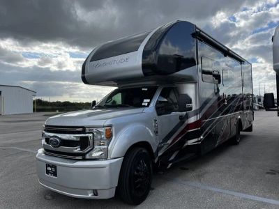 2024 Thor Motor Coach MAGNITUDE - Photo 41