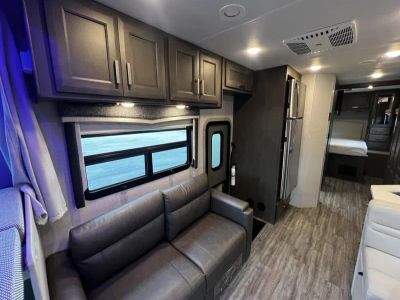 2024 Thor Motor Coach MAGNITUDE - Photo 12