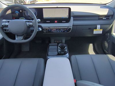 2026 Hyundai IONIQ 5 - Photo 18