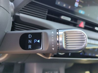2026 Hyundai IONIQ 5 - Photo 22