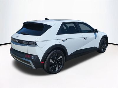 2026 Hyundai IONIQ 5 - Photo 5