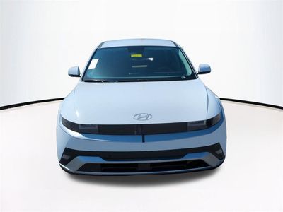 2026 Hyundai IONIQ 5 - Photo 3