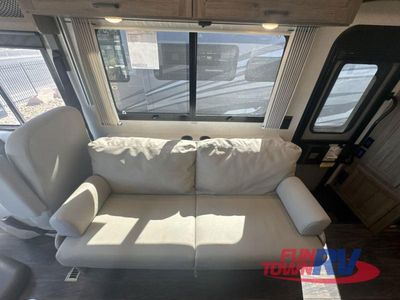 2025 Winnebago Vista - Photo 25