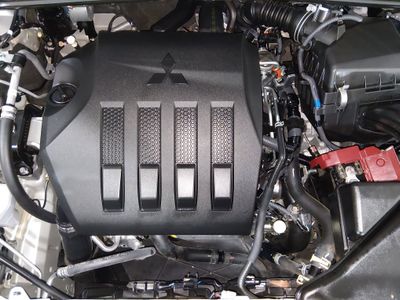 2025 Mitsubishi Eclipse Cross - Photo 9