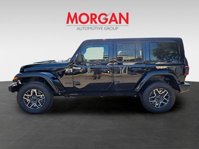 2025 Jeep Wrangler - Photo 3