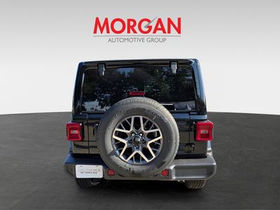2025 Jeep Wrangler - Photo 5