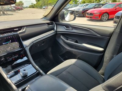 2024 Jeep Grand Cherokee - Photo 14