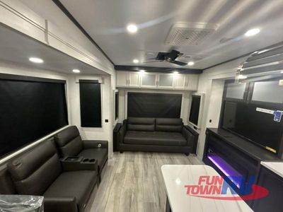 2026 Keystone RV Alpine — photo 17 view