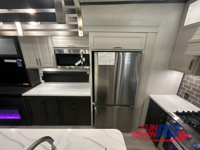 2026 Keystone RV Alpine — photo 15 view