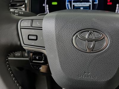 2026 Toyota Camry - Photo 16