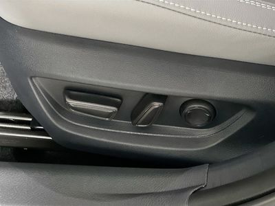 2026 Toyota Camry - Photo 13