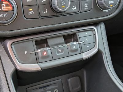2022 GMC Terrain - Photo 16
