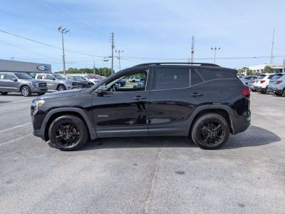 2022 GMC Terrain - Photo 2