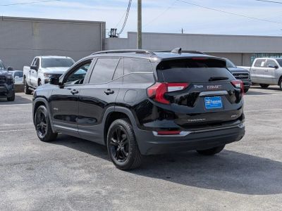 2022 GMC Terrain - Photo 3