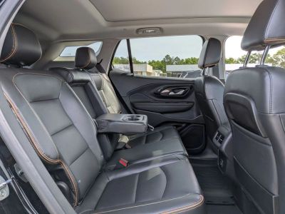 2022 GMC Terrain - Photo 25