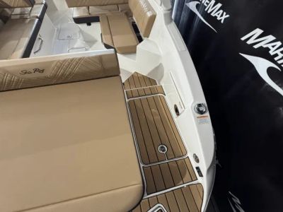 2025 Sea Ray SDX 270 - Photo 8