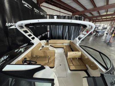 2025 Sea Ray SDX 270 - Photo 10