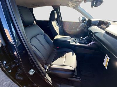 2026 Mazda CX-90 - Photo 16