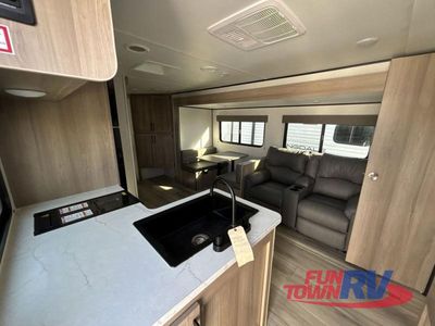 2025 Keystone RV Coleman - Photo 13
