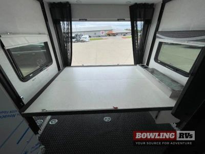 2024 Outlaw 29J - Photo 21