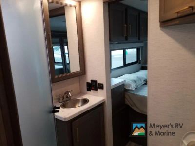 2026 Thor Motor Coach Chateau - Photo 12