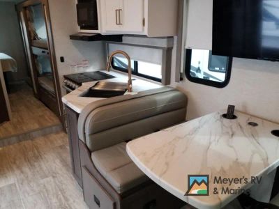 2026 Thor Motor Coach Chateau - Photo 8