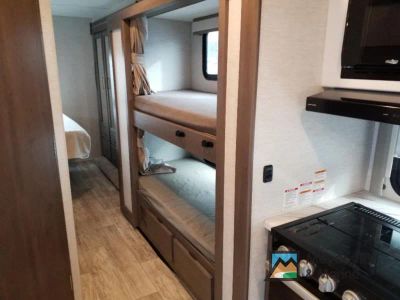 2026 Thor Motor Coach Chateau - Photo 14
