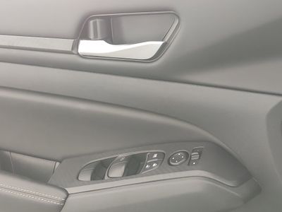2025 Nissan Altima — photo 17 view
