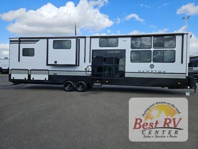 2025 CrossRoads RV Hampton - Photo 6