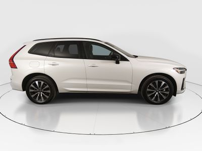 2024 Volvo XC60 - Photo 8