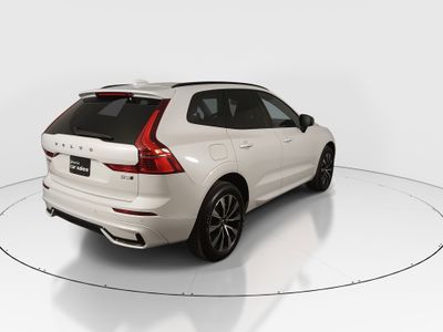 2024 Volvo XC60 - Photo 7