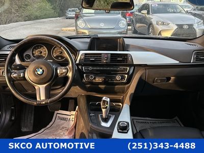 2018 BMW 3 Series - Photo 2