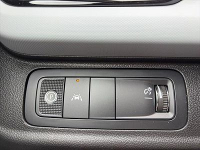 2027 Chevrolet Bolt - Photo 14