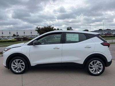 2027 Chevrolet Bolt - Photo 5