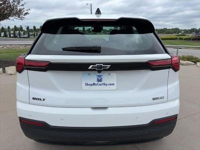 2027 Chevrolet Bolt - Photo 20