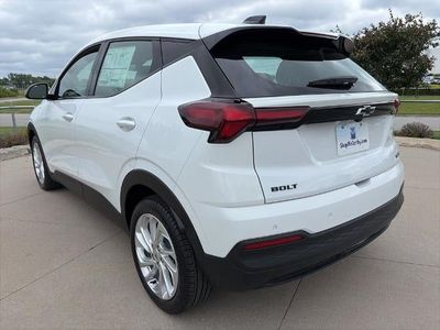 2027 Chevrolet Bolt - Photo 19