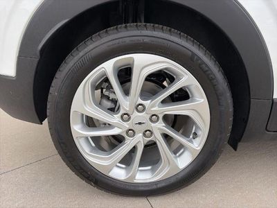 2027 Chevrolet Bolt - Photo 23