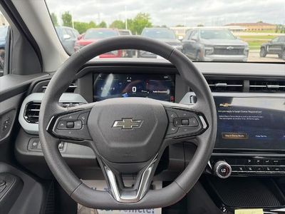 2027 Chevrolet Bolt - Photo 7