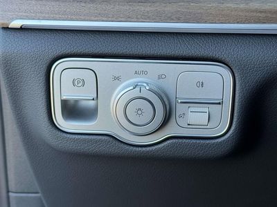 2026 Mercedes-Benz GLE — photo 19 view