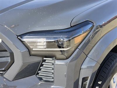 2024 Toyota Tacoma - Photo 5