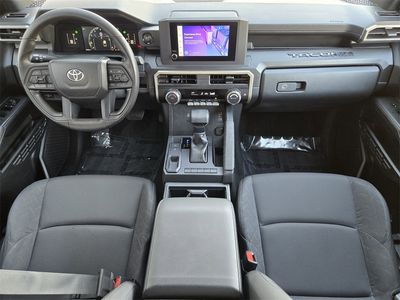 2024 Toyota Tacoma - Photo 18