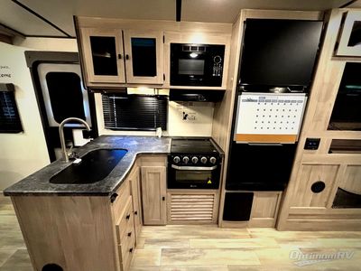 2023 Coachmen Northern Spirit Ultra Lite - Photo 5