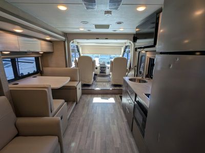 2023 Thor Motor Coach Axis — photo 27 view