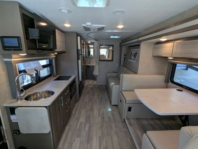2023 Thor Motor Coach Axis — photo 17 view