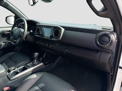 2019 Toyota Tacoma - Photo 14