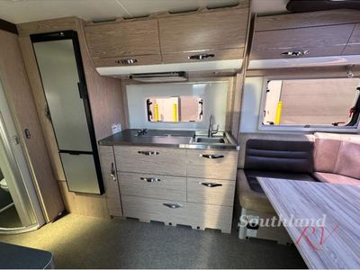 2020 nuCamp AVIA - Photo 10