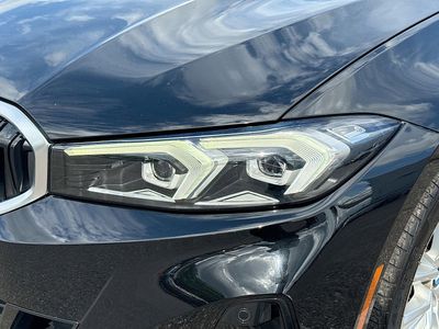 2023 BMW 3 Series - Photo 9