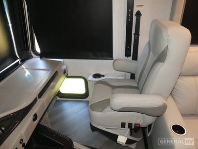 2025 Holiday Rambler Eclipse - Photo 11