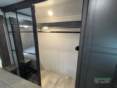 2025 Keystone RV Avalanche — photo 43 view