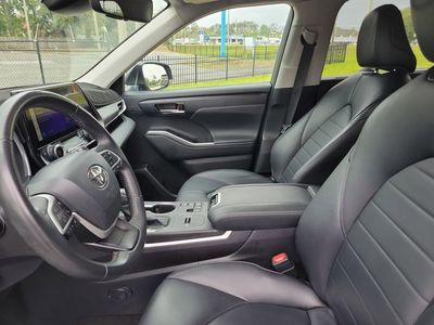 2024 Toyota Highlander - Photo 13